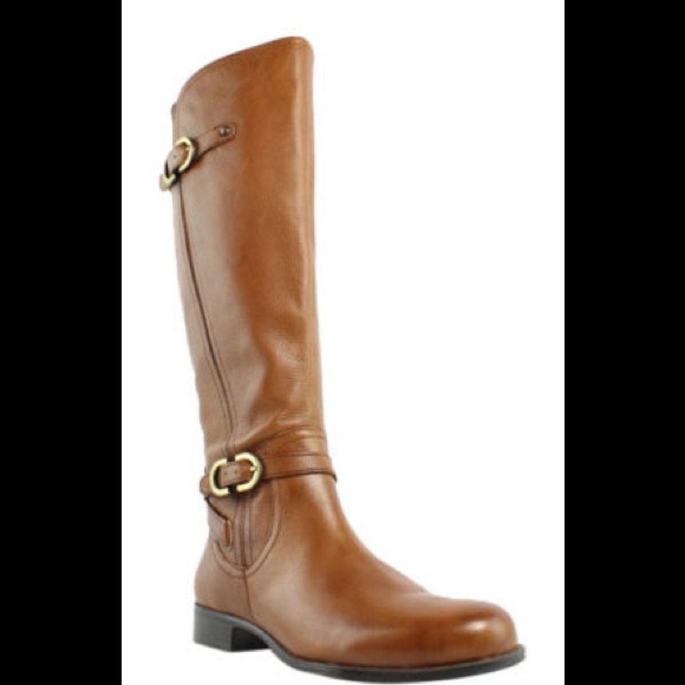 New Naturalizer tan boots